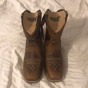 Woman’s Justin Boots